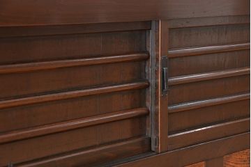 アンティーク家具　アンティーク　味わい深い水屋箪笥ローボード(2)(テレビボード、食器棚、テレビ台、キャビネット、収納棚)
