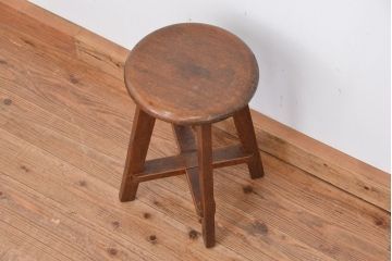 レトロ家具　昭和レトロ　古い木のかわいいスツール(丸椅子、イス)