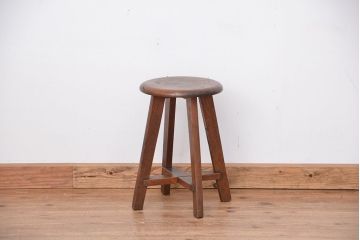 レトロ家具　昭和レトロ　古い木のかわいいスツール(丸椅子、イス)