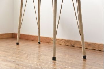 アンティーク家具　アンティーク 天板一枚板 使い込まれた古材天板の鉄脚テーブル(デスク/作業台/机)
