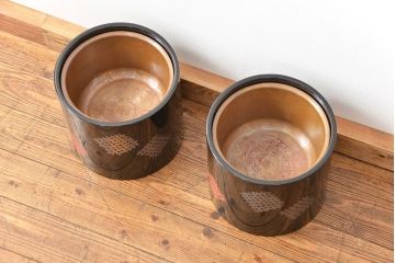 アンティーク雑貨　古い漆塗 火鉢 一対(箱、火箸、灰付き)