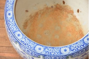 アンティーク雑貨　古民具・骨董　図柄の可愛い瀬戸火鉢