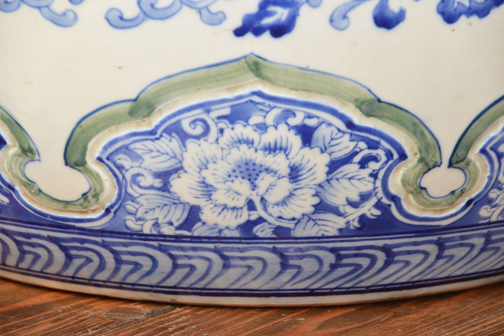 アンティーク雑貨　古民具・骨董　図柄の可愛い瀬戸火鉢