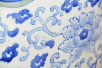 アンティーク雑貨　古民具・骨董　図柄の可愛い瀬戸火鉢