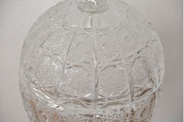 アンティーク雑貨　中古品 ボヘミアクリスタル キャンディーポット(500PK)(小物入れ)