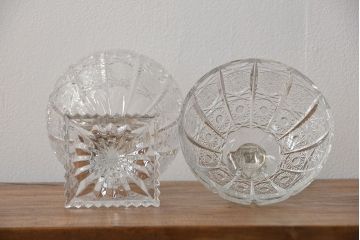 アンティーク雑貨　中古品 ボヘミアクリスタル キャンディーポット(500PK)(小物入れ)