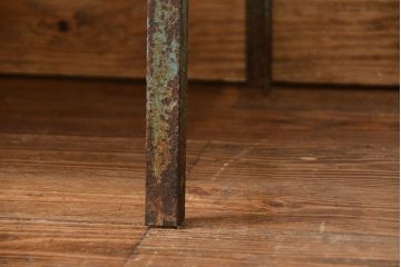 レトロ家具　昭和レトロ ★味のある商品陳列棚(アイアンラック、飾り棚)