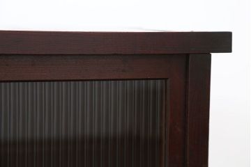 アンティーク家具　古民具・骨董 使い込まれたシックな収納棚(食器棚、飾り棚、茶箪笥)
