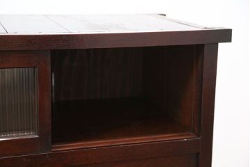 アンティーク家具　古民具・骨董 使い込まれたシックな収納棚(食器棚、飾り棚、茶箪笥)