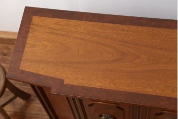 中古美品　ドレクセルホールチェスト定価約45万円(サイドボード、サイドキャビネット、コンソールテーブル、サイドテーブル)