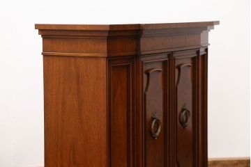 中古美品　ドレクセルホールチェスト定価約45万円(サイドボード、サイドキャビネット、コンソールテーブル、サイドテーブル)