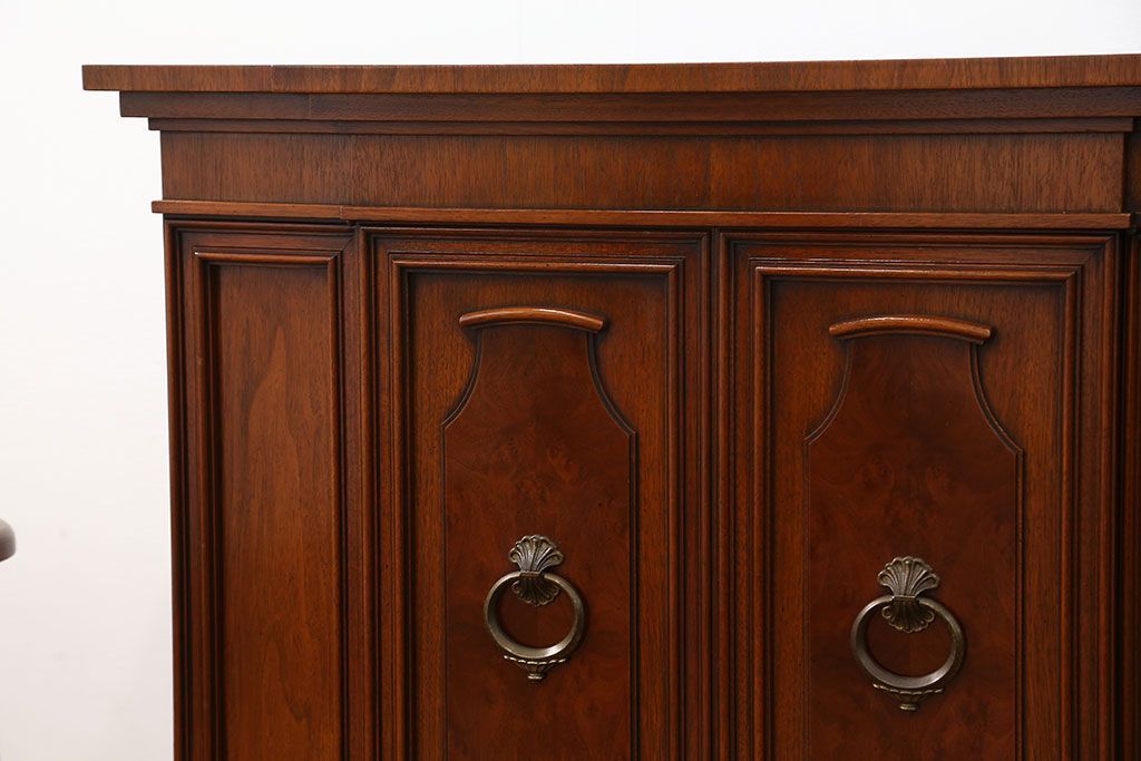 中古美品　ドレクセルホールチェスト定価約45万円(サイドボード、サイドキャビネット、コンソールテーブル、サイドテーブル)