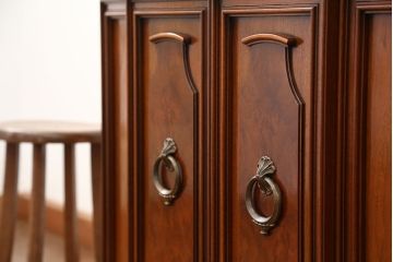 中古美品　ドレクセルホールチェスト定価約45万円(サイドボード、サイドキャビネット、コンソールテーブル、サイドテーブル)