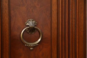 中古美品　ドレクセルホールチェスト定価約45万円(サイドボード、サイドキャビネット、コンソールテーブル、サイドテーブル)