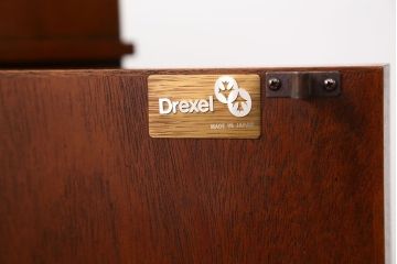 中古美品　ドレクセルホールチェスト定価約45万円(サイドボード、サイドキャビネット、コンソールテーブル、サイドテーブル)