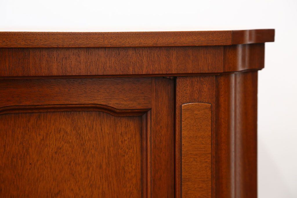 中古美品　ドレクセルホールチェスト定価約30万円(サイドボード、サイドキャビネット、コンソールテーブル、サイドテーブル)