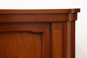 中古美品　ドレクセルホールチェスト定価約30万円(サイドボード、サイドキャビネット、コンソールテーブル、サイドテーブル)