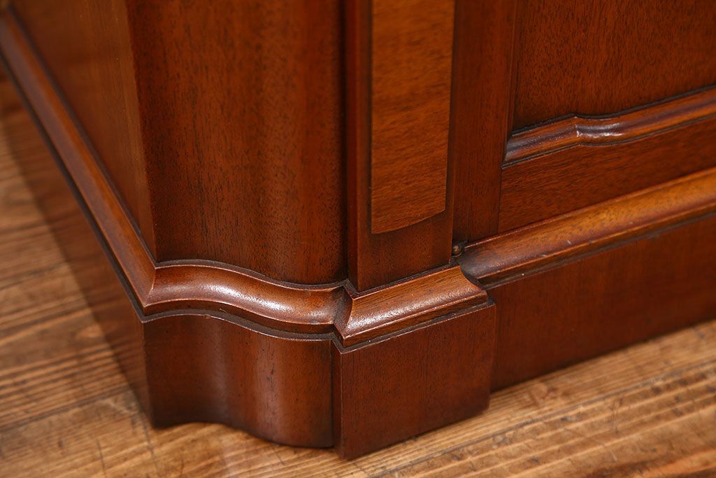 中古美品　ドレクセルホールチェスト定価約30万円(サイドボード、サイドキャビネット、コンソールテーブル、サイドテーブル)