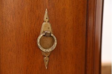 中古美品　DREXEL(ドレクセル)  Triune(トライユン)　 ドラムテーブル定価約23万円(サイドテーブル、センターテーブル、ラウンドテーブル、コーヒーテーブル、机)