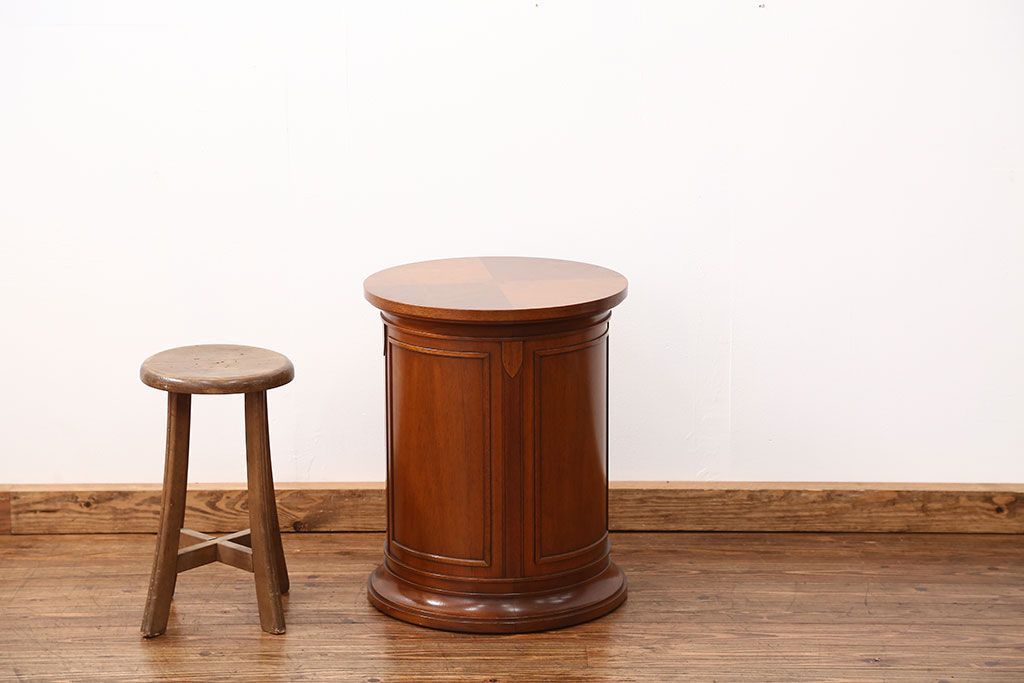 中古美品　DREXEL(ドレクセル)  Triune(トライユン)　 ドラムテーブル定価約23万円(サイドテーブル、センターテーブル、ラウンドテーブル、コーヒーテーブル、机)