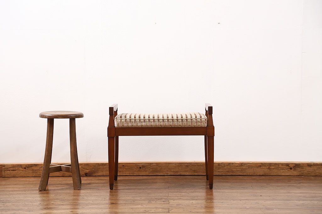 中古美品　ドレクセル スツール定価約10万円(椅子、イス、いす)