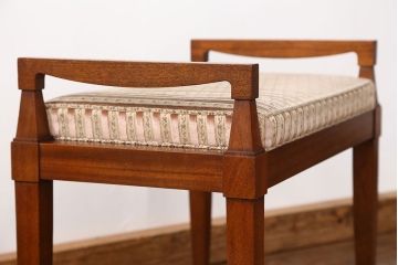 中古美品　ドレクセル スツール定価約10万円(椅子、イス、いす)