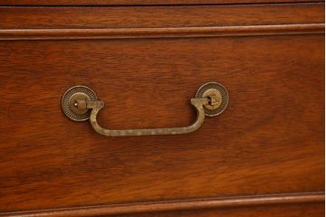 中古美品　ドレクセル ドレッサー定価約43万円(チェスト、ドロワー、サイドボード、サイドキャビネット)