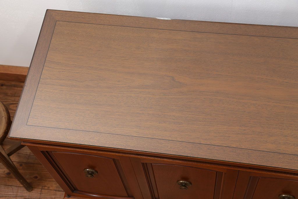 中古美品　ドレクセル サイドボード(チェスト、ドロワー、サイドボード、サイドキャビネット)