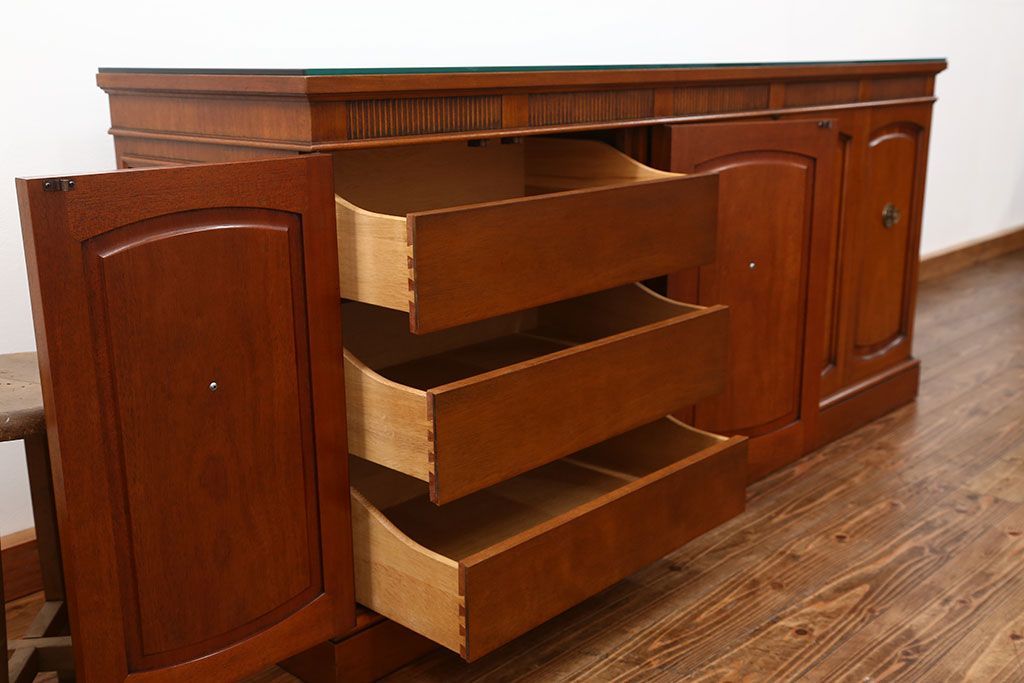 中古美品　ドレクセル サイドボード(チェスト、ドロワー、サイドボード、サイドキャビネット)