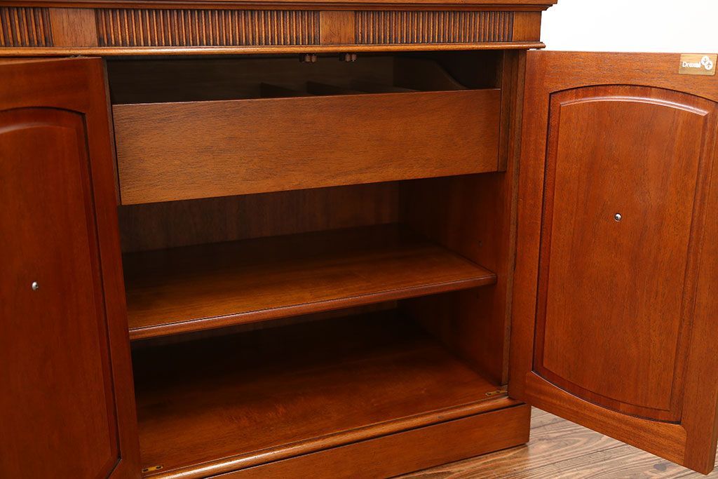 中古美品　ドレクセル サイドボード(チェスト、ドロワー、サイドボード、サイドキャビネット)