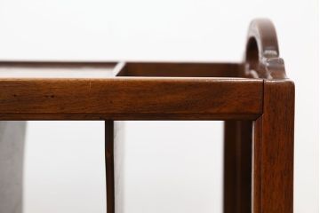 中古美品　ドレクセル マガジンラック定価約12万円(本立て、本棚)