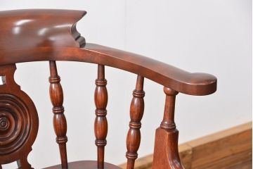 中古美品　松本民芸家具ミズメ桜 大キャプテンチェア(1)定価約25万円(椅子、イス、いす)