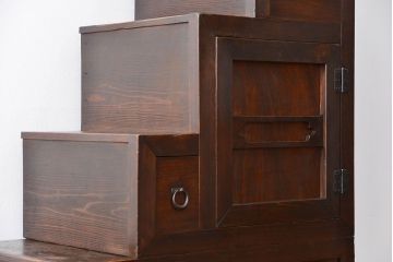 アンティーク家具　古民具・骨董 小振りで上品な二段重ね階段箪笥(箱階段、時代箪笥)