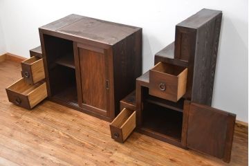 アンティーク家具　古民具・骨董 小振りで上品な二段重ね階段箪笥(箱階段、時代箪笥)