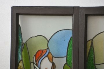 大正ロマン　和製アンティークのステンドグラス窓一対(わずかにヒビ有り)