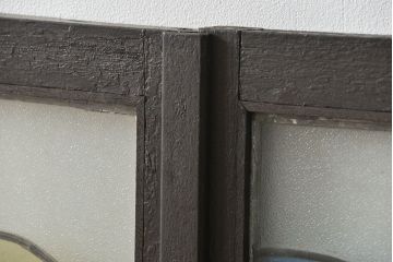 大正ロマン　和製アンティークのステンドグラス窓一対(わずかにヒビ有り)