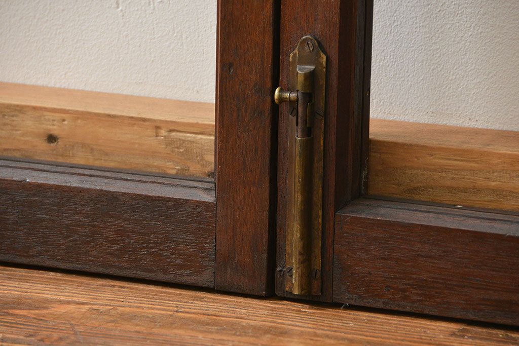 アンティーク  喫茶店のモダンデザイン両開き窓1対(3)(観音開き窓、ガラス戸、建具)