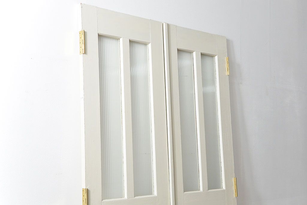 アンティーク　両開き　白いペイントの特大モールガラス扉一対(ドア、建具)