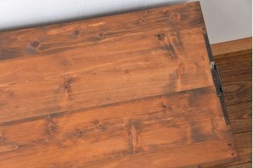 アンティーク家具　アンティーク シンプルな鉄脚付きローチェスト(3)(ローボード、たんす、タンス)