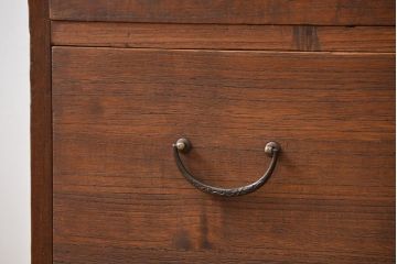 アンティーク家具　アンティーク シンプルな鉄脚付きローチェスト(3)(ローボード、たんす、タンス)