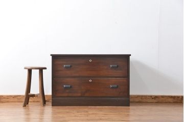 アンティーク家具　アンティーク 古い木の前面欅材ローチェスト(ローボード、箪笥、タンス、たんす)