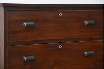 アンティーク家具　アンティーク 古い木の前面欅材ローチェスト(ローボード、箪笥、タンス、たんす)