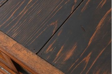 アンティーク家具　アンティーク 鉄脚付きダイヤガラス収納棚(食器棚、鉄足)