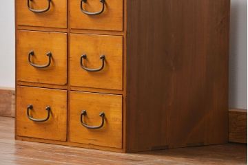 レトロ家具　昭和レトロ 古い木のかわいい6杯引き出し箱(1)(ドロワー、小物入れ、チェスト)