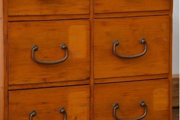 レトロ家具　昭和レトロ 古い木のかわいい6杯引き出し箱(1)(ドロワー、小物入れ、チェスト)