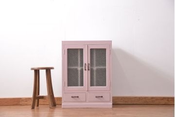 アンティーク家具　アンティーク かわいいペイントのダイヤガラス収納棚(本箱、ブックケース)