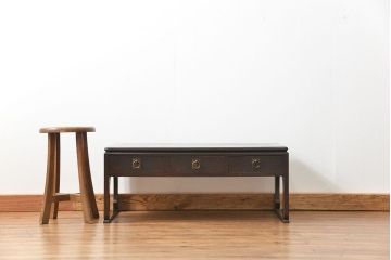 アンティーク家具　古民具・骨董 引き出し三杯のシックな文机(平机、テーブル)