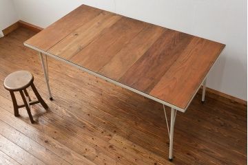アンティーク家具　アンティーク 古材天板の鉄枠付き 大きな鉄脚テーブル(2)(作業台・デスク・陳列台・机)