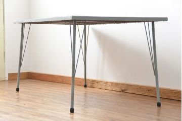 アンティーク家具　アンティーク　古材天板!鉄枠付き鉄脚のダイニングテーブル