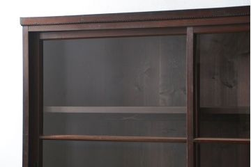 アンティーク家具　アンティーク 古い木の大きな脚付き収納棚(足付きガラスケース、飾り棚)